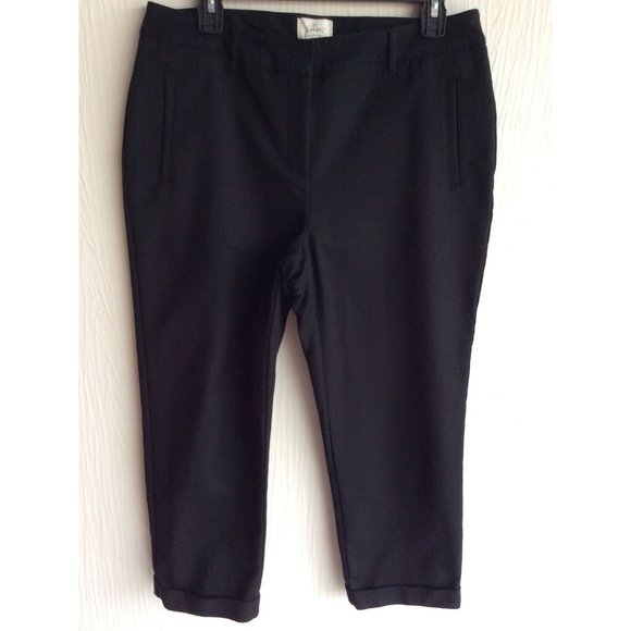 Chico’s, Size 1 (US 8), So Slimming Cropped Cuff Black Pants - Picture 1 of 8